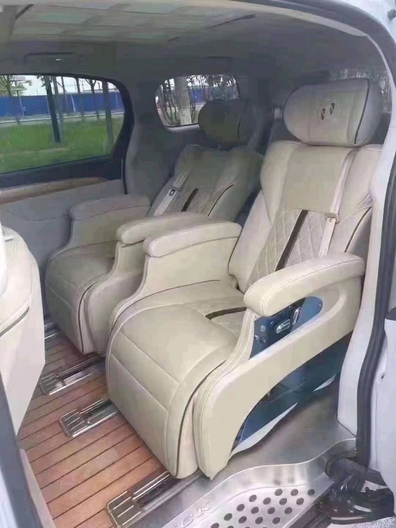 石家庄19年别克GL86