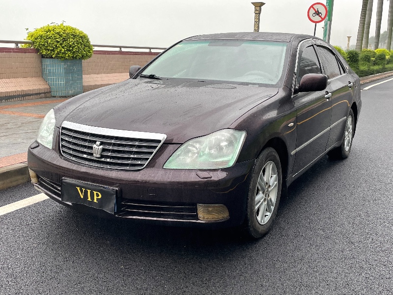 佛山05年豐田皇冠2
