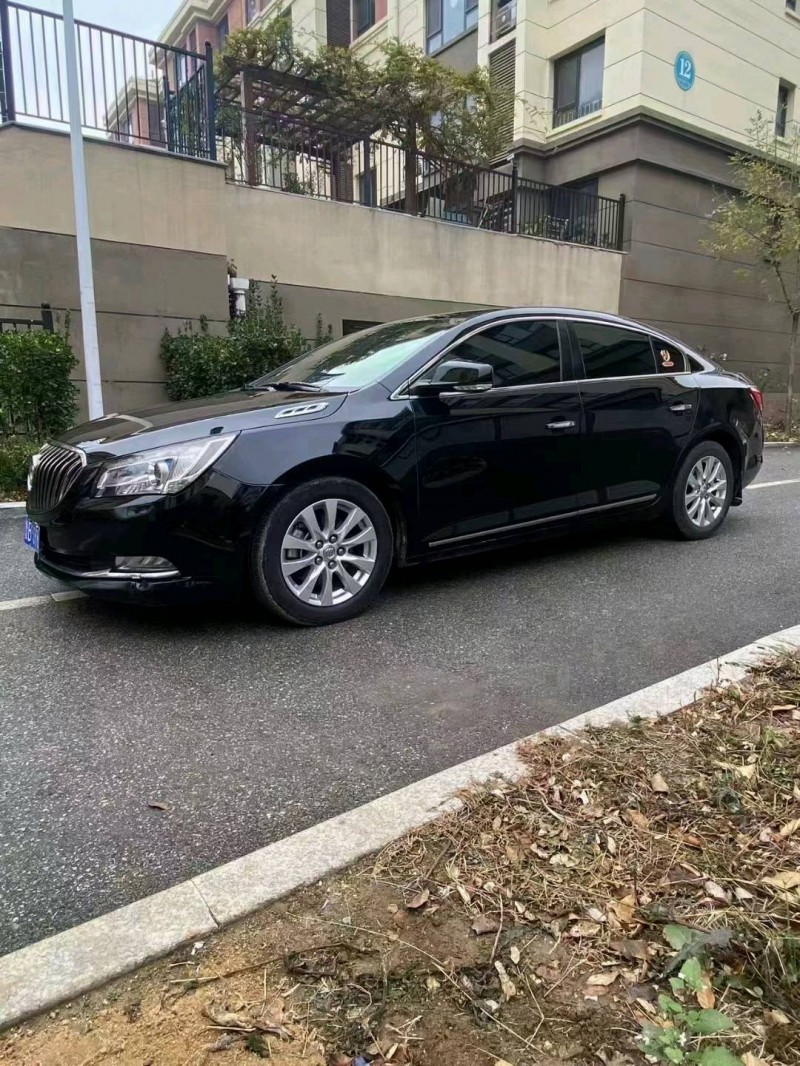 青岛14年别克君越3