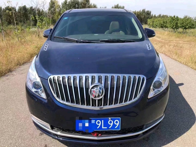 东营11年别克GL89