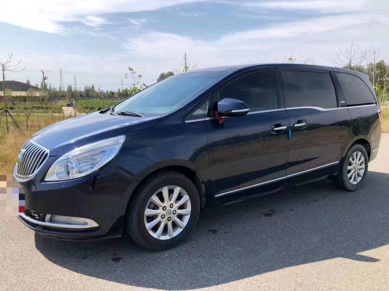 东营11年别克GL87