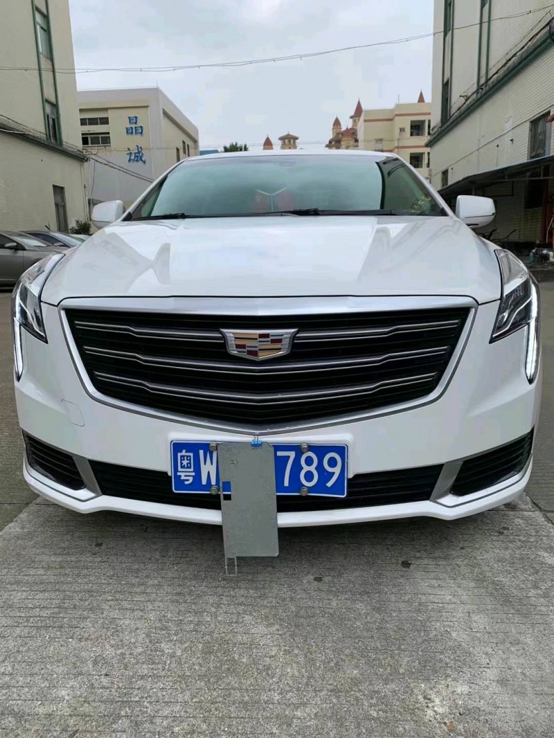 中山19年凱迪拉克XTS1
