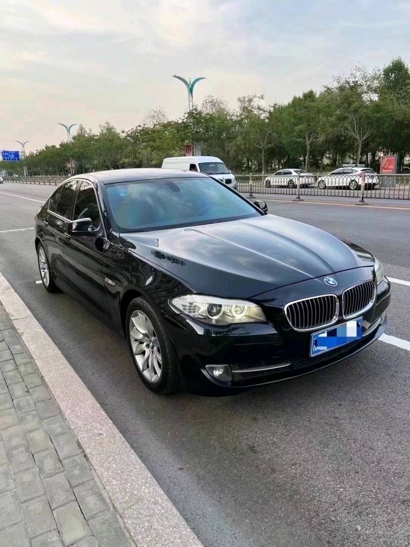 北京11年宝马5系2
