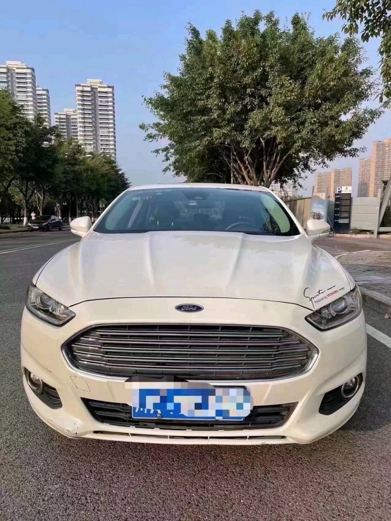 重庆16年福特蒙迪欧8