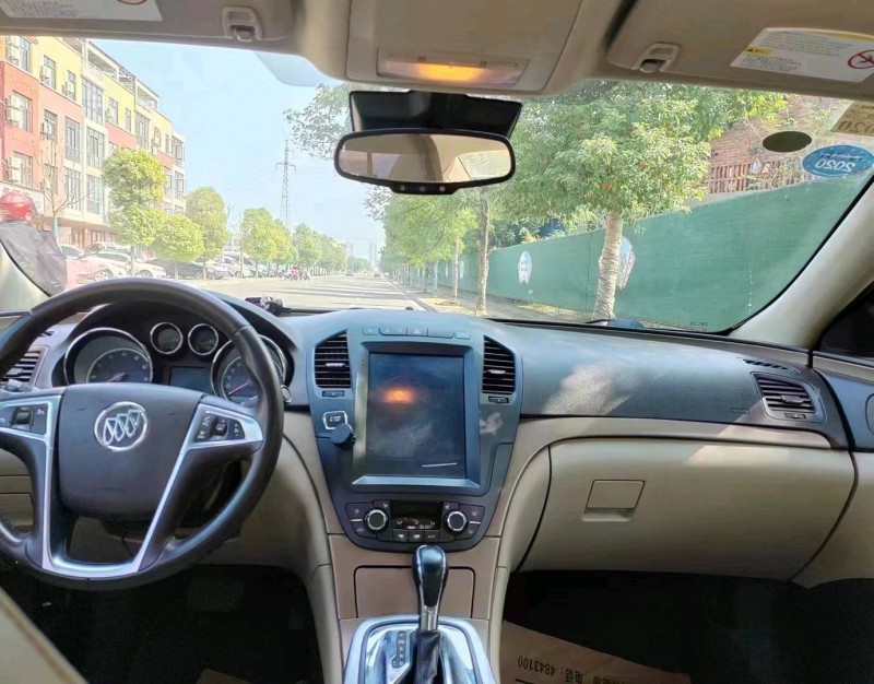 邢台13年别克君威6