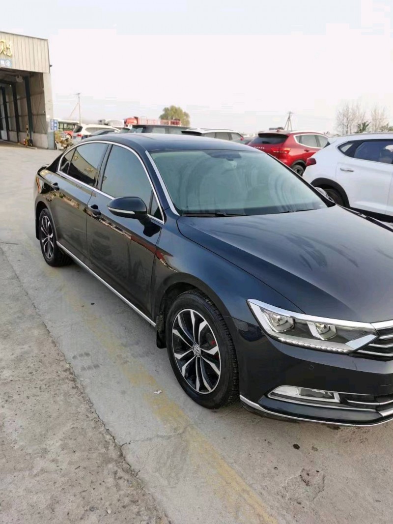 北京18年大众迈腾2