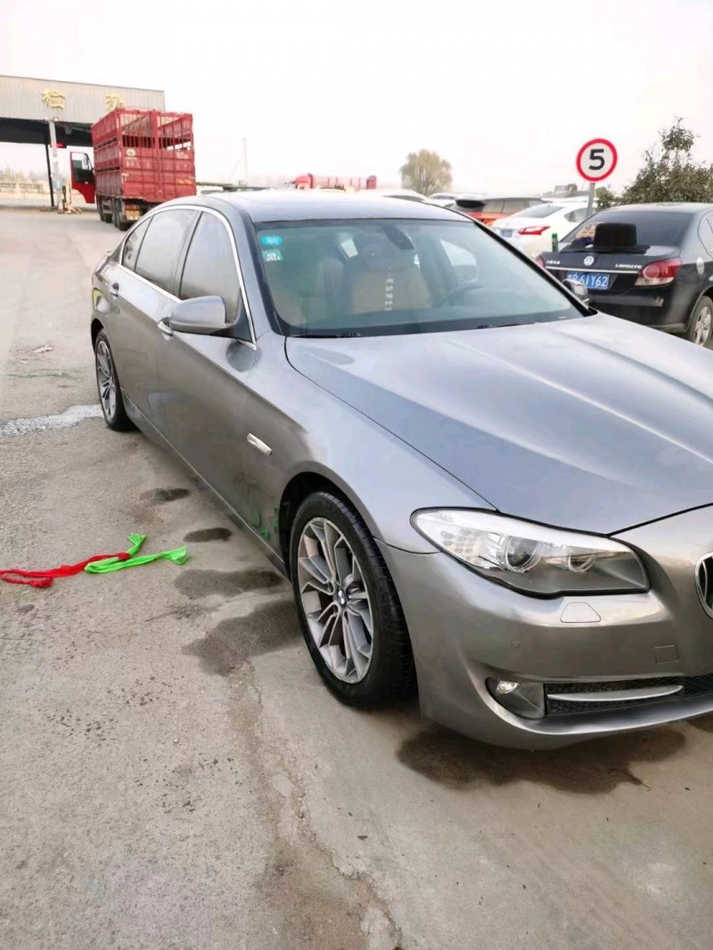 北京12年宝马5系4