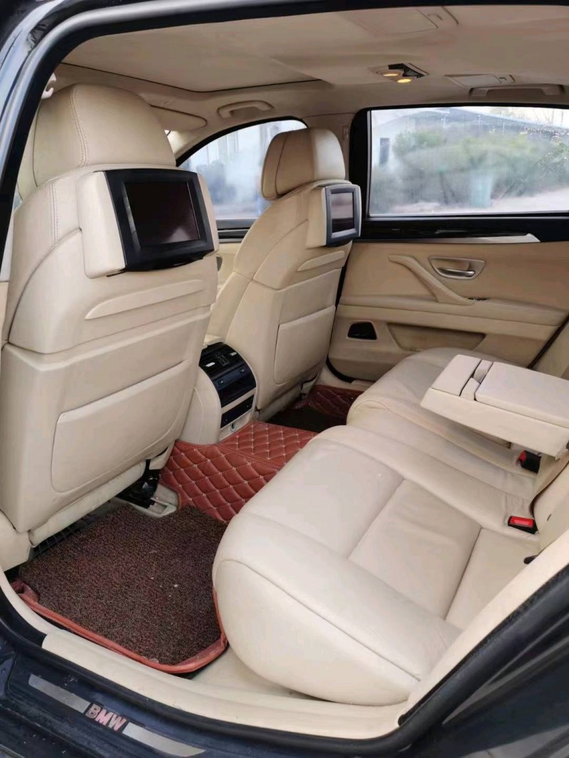 北京12年宝马5系2