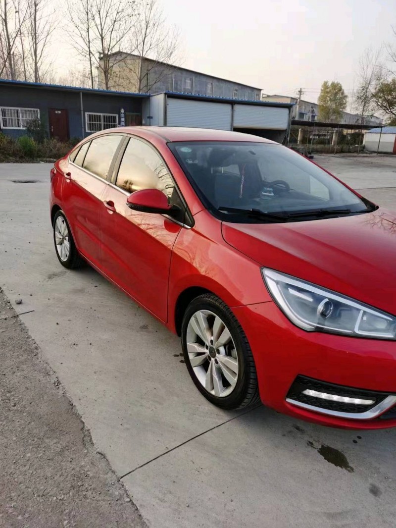 北京17年奇瑞艾瑞泽52