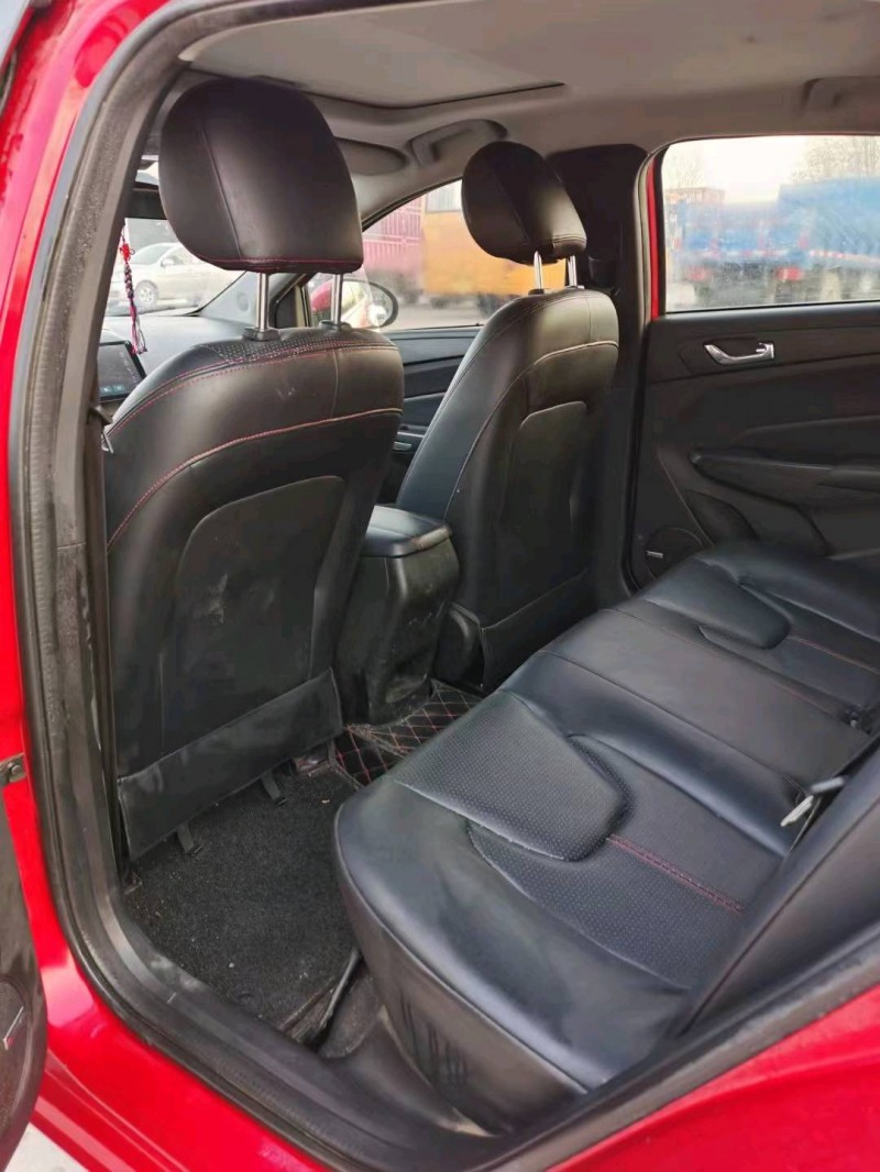 北京17年奇瑞艾瑞泽55