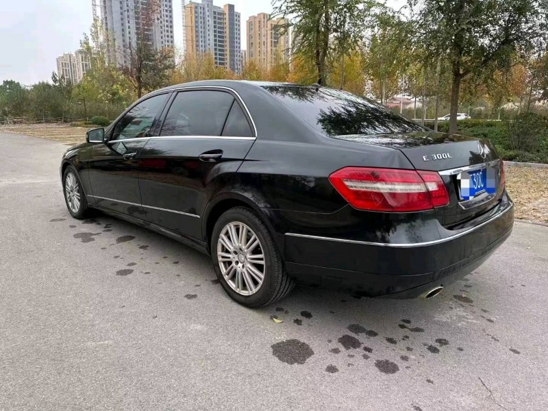 北京12年奔驰E7
