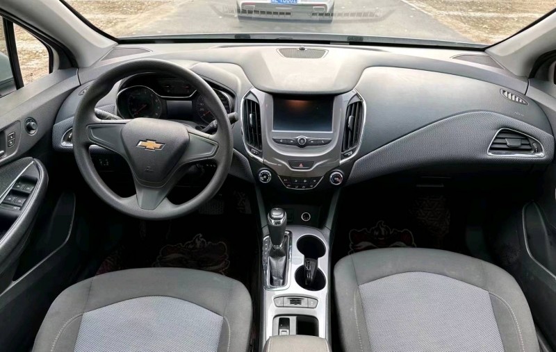 北京17年雪佛兰科鲁兹3