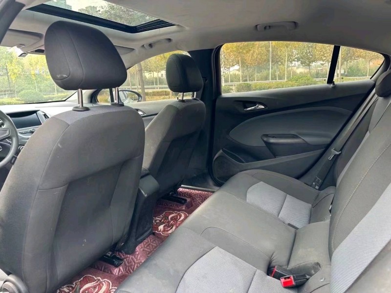 北京17年雪佛兰科鲁兹6