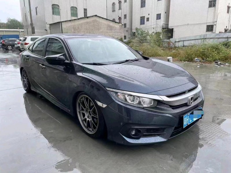 广州17年本田思域2