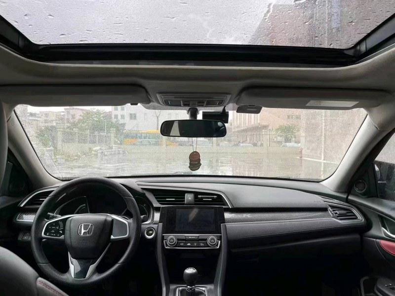 广州17年本田思域5