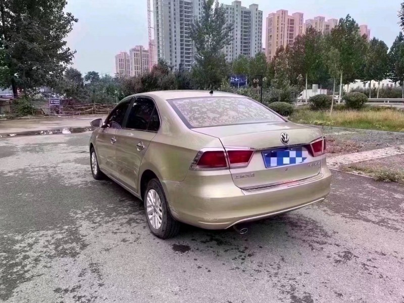 北京14年大众桑塔纳4