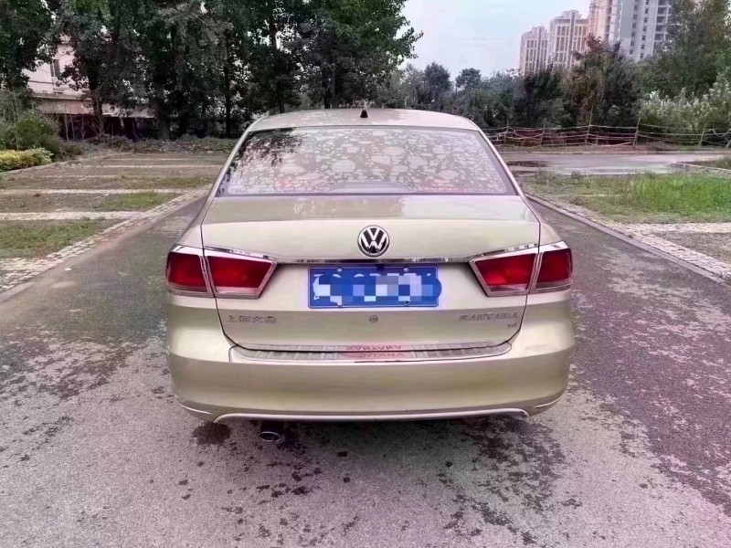 北京14年大众桑塔纳3