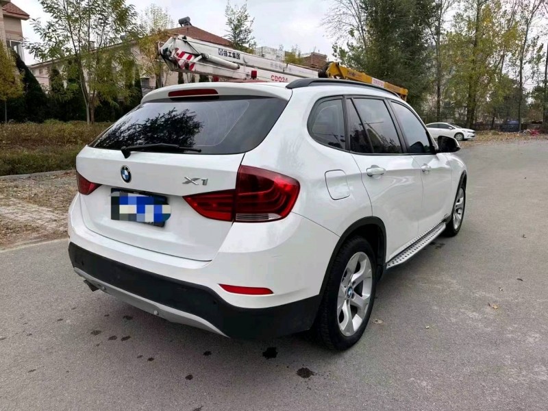 北京12年宝马X14