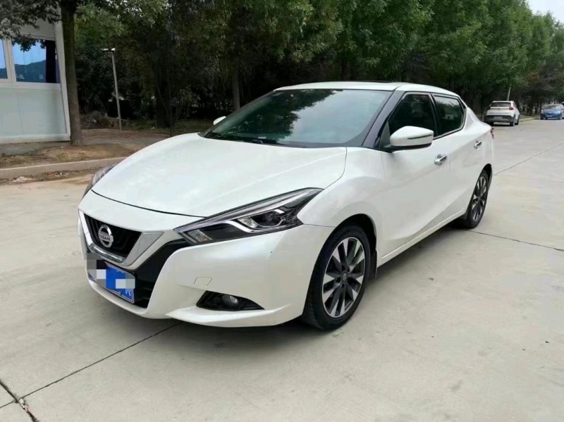 北京16年日产蓝鸟3