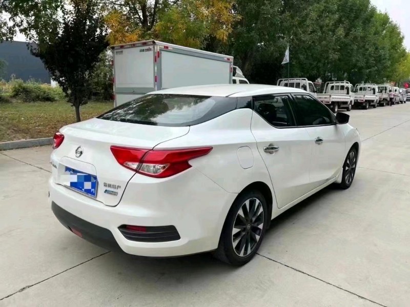 北京16年日产蓝鸟5