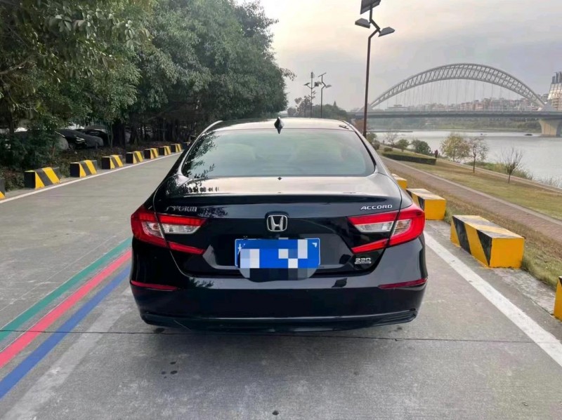 广州19年本田雅阁6