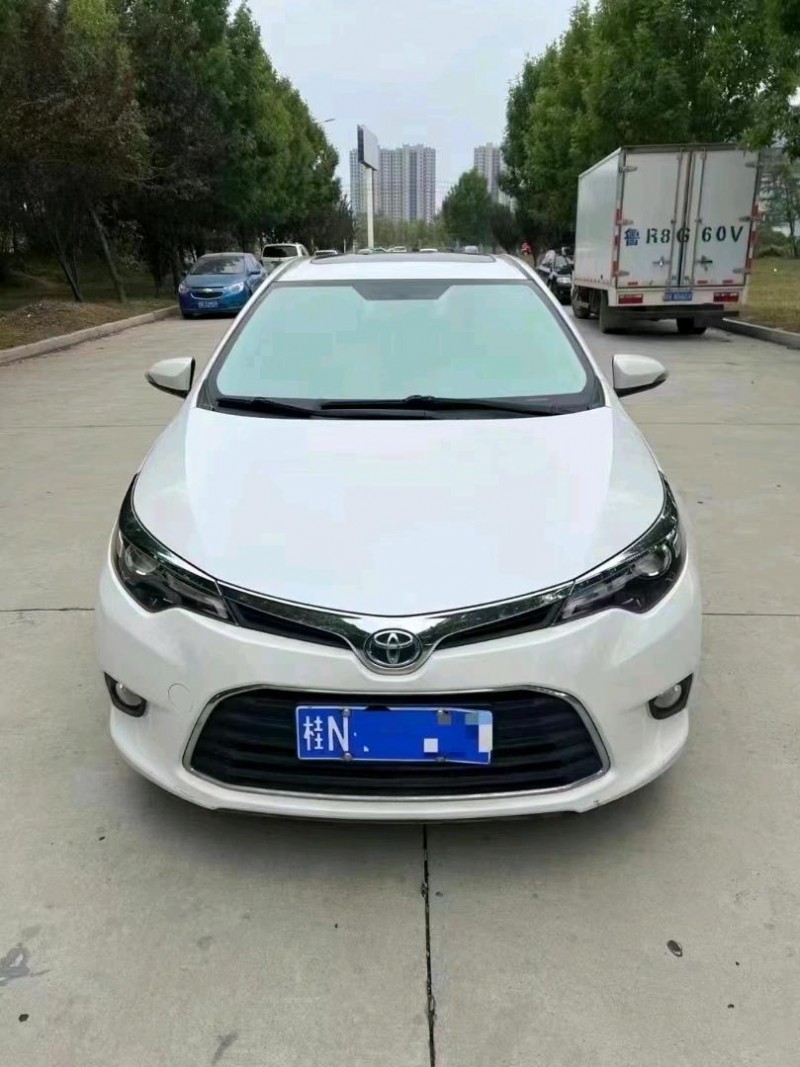 北京16年丰田雷凌1
