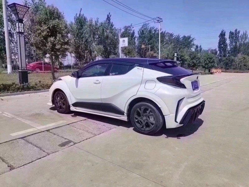 北京21年丰田CHR4