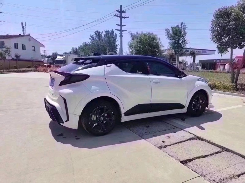 北京21年丰田CHR7