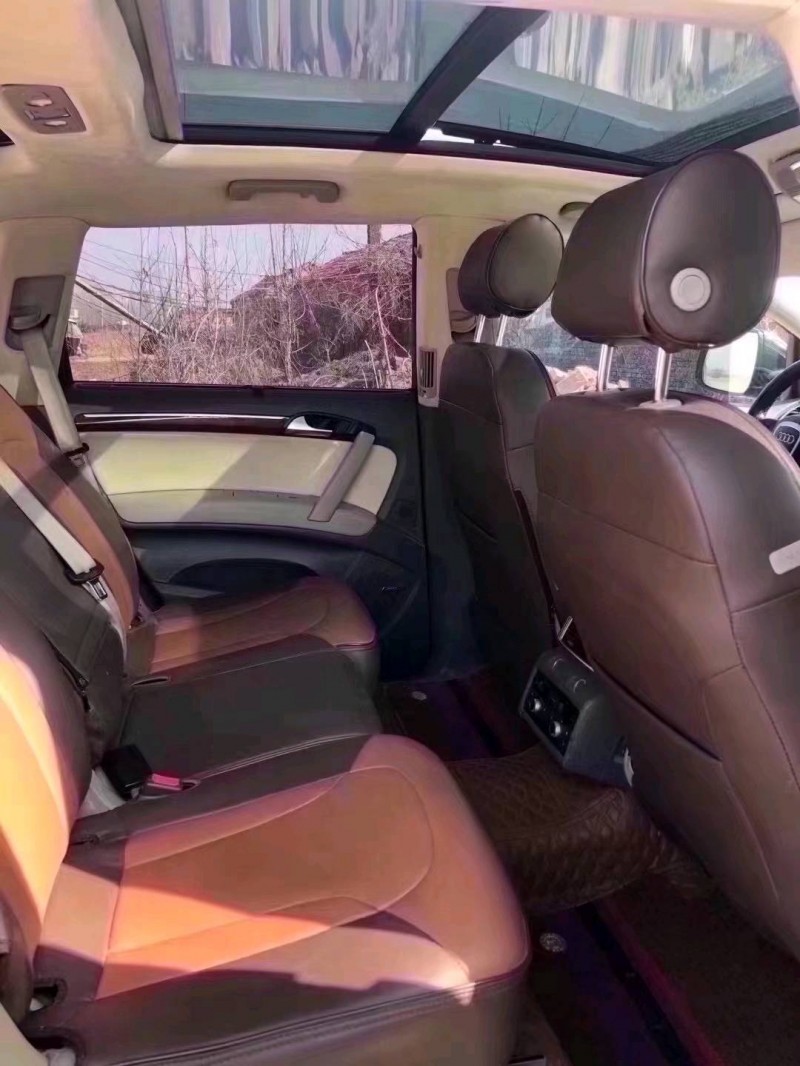 北京09年奥迪Q74