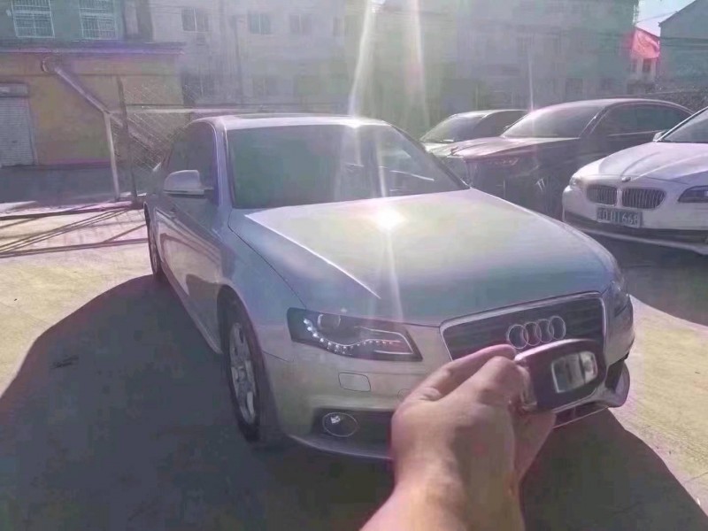 北京13年奥迪A4L3