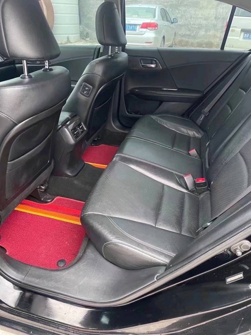 北京15年本田雅阁5