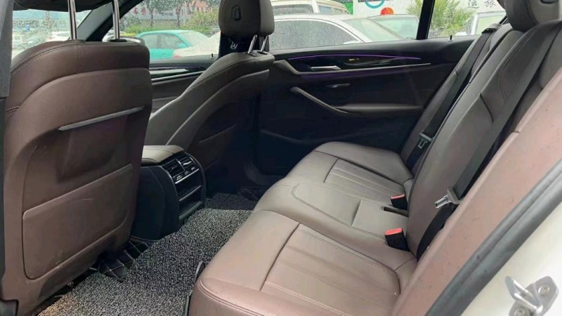 东莞19年宝马5系6