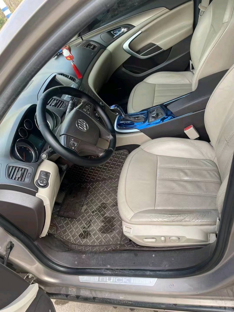 枣庄10年别克君威5