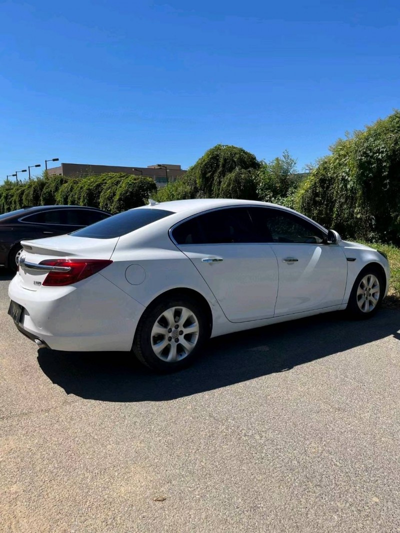 沈阳13年别克君威3