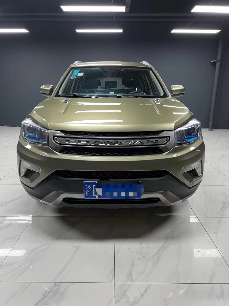 成都16年長安汽車CS1