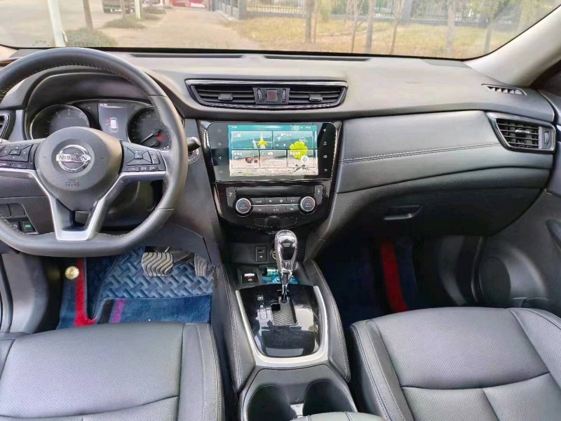 宜昌18年日產奇駿6