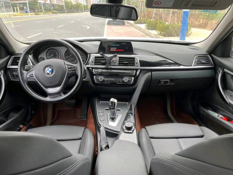 东莞18年宝马3系4