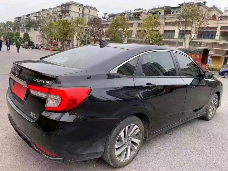 重庆19年本田凌派4