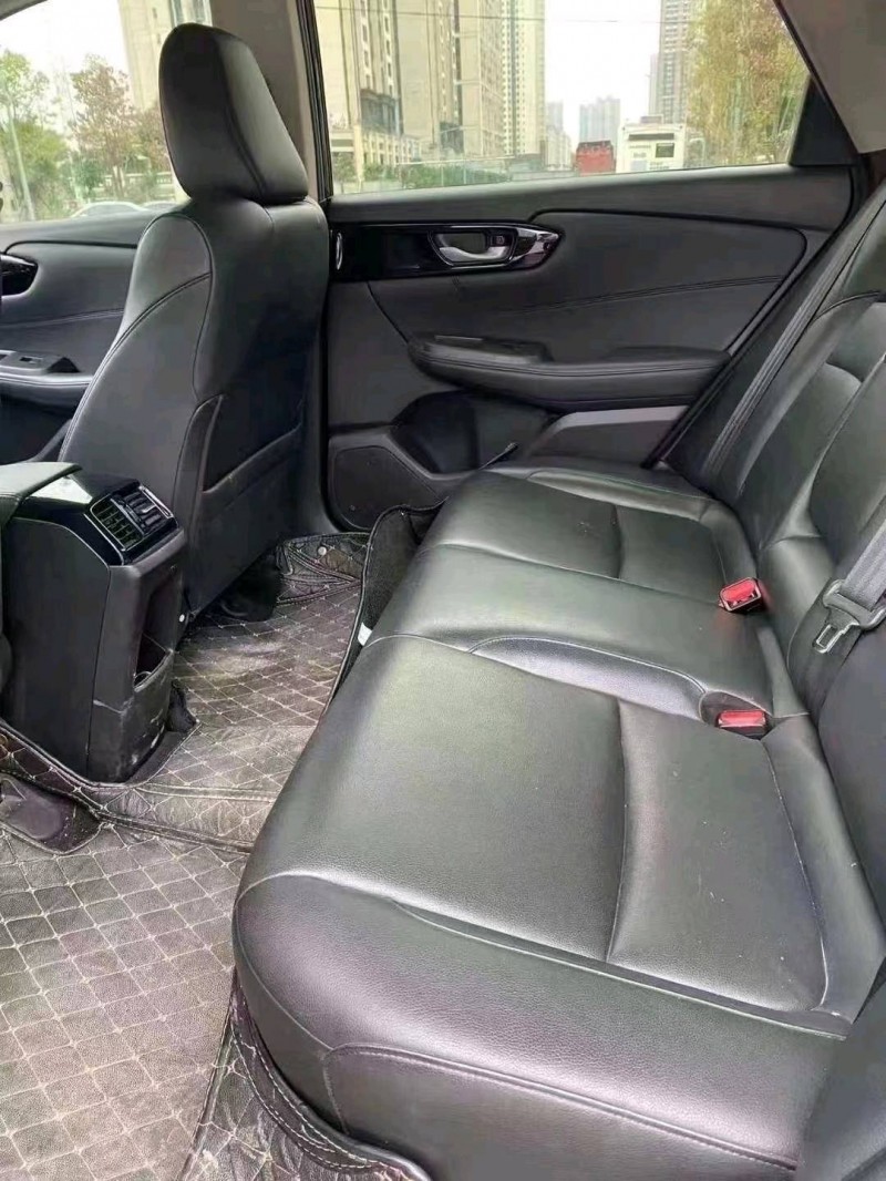 重庆19年本田凌派5