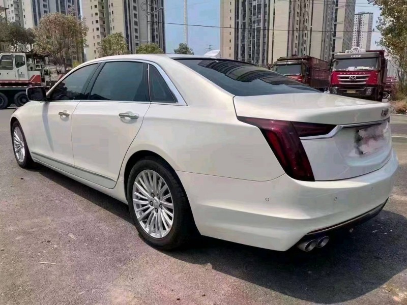 重庆21年凯迪拉克CT62