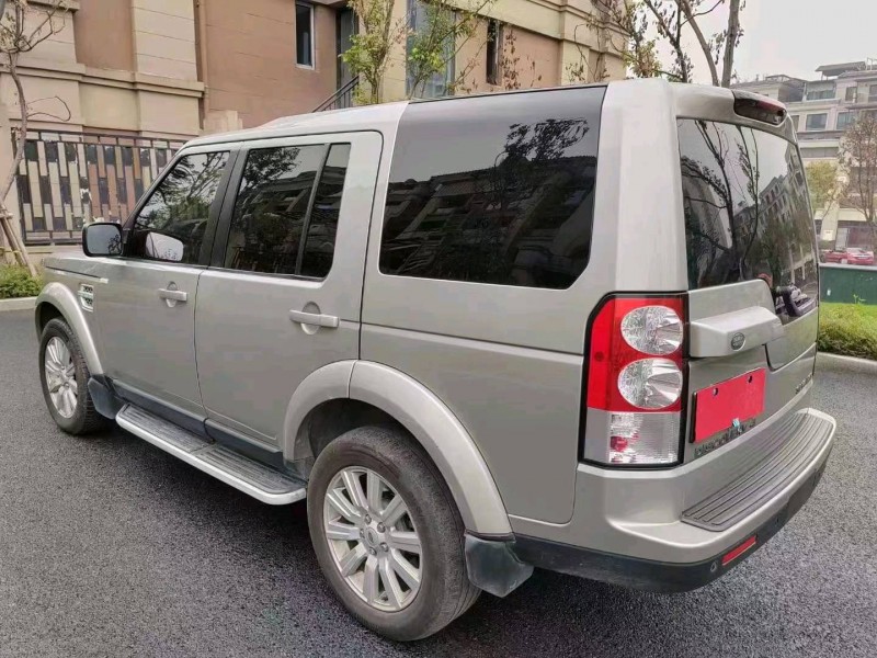 重庆12年路虎发现6