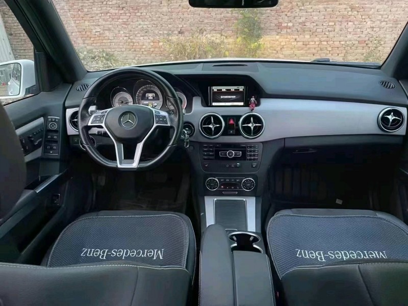 青岛15年奔驰GLK5