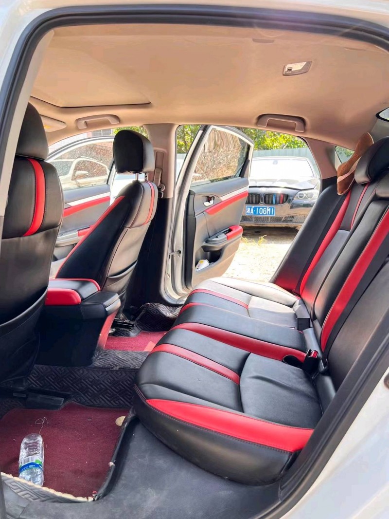 广州19年本田思域4