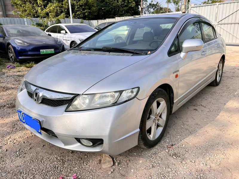 广州07年本田思域8