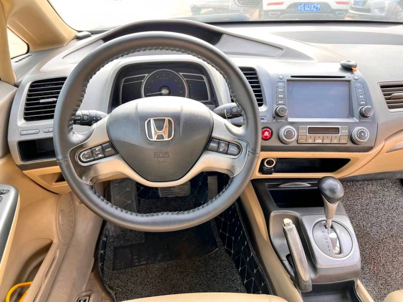 广州07年本田思域6