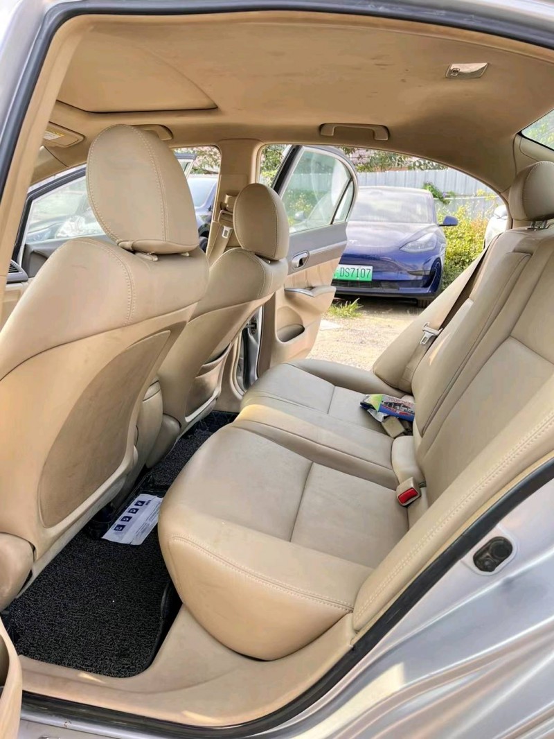 广州07年本田思域5