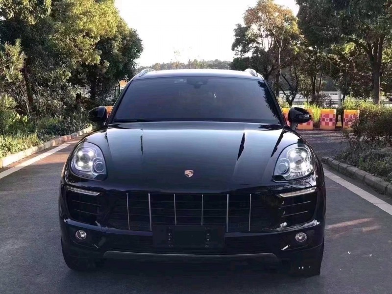 珠海17年保時捷Macan1