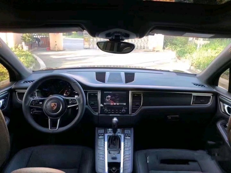 珠海17年保時捷Macan4