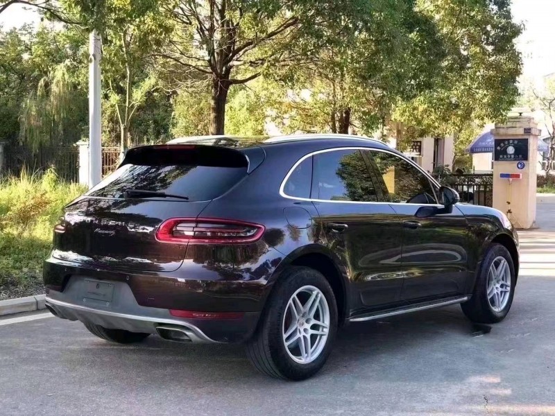 珠海17年保時捷Macan5