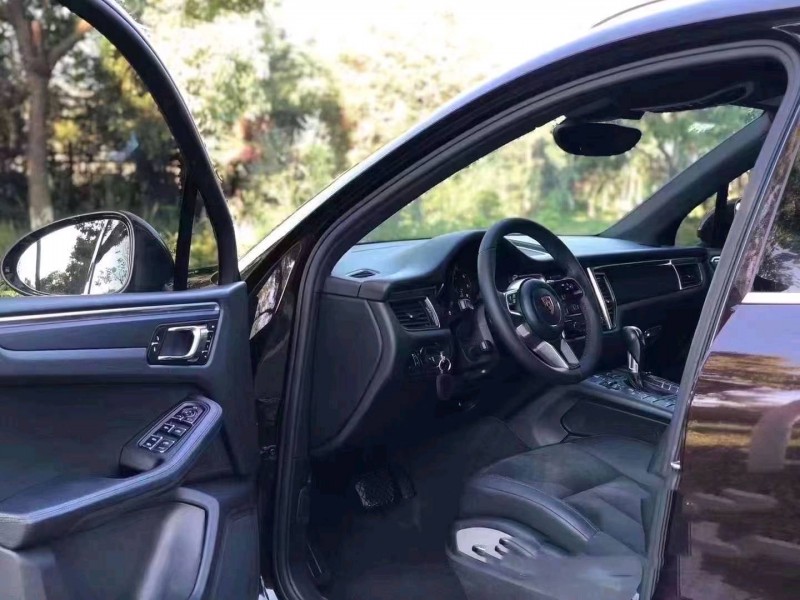珠海17年保時捷Macan7